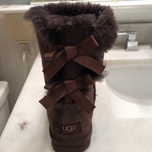Chocolate Uggs. Size 8